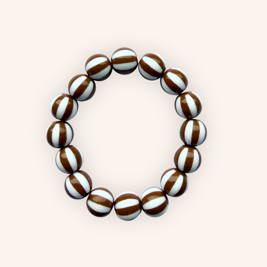Bruin wit gestreepte kralen armband