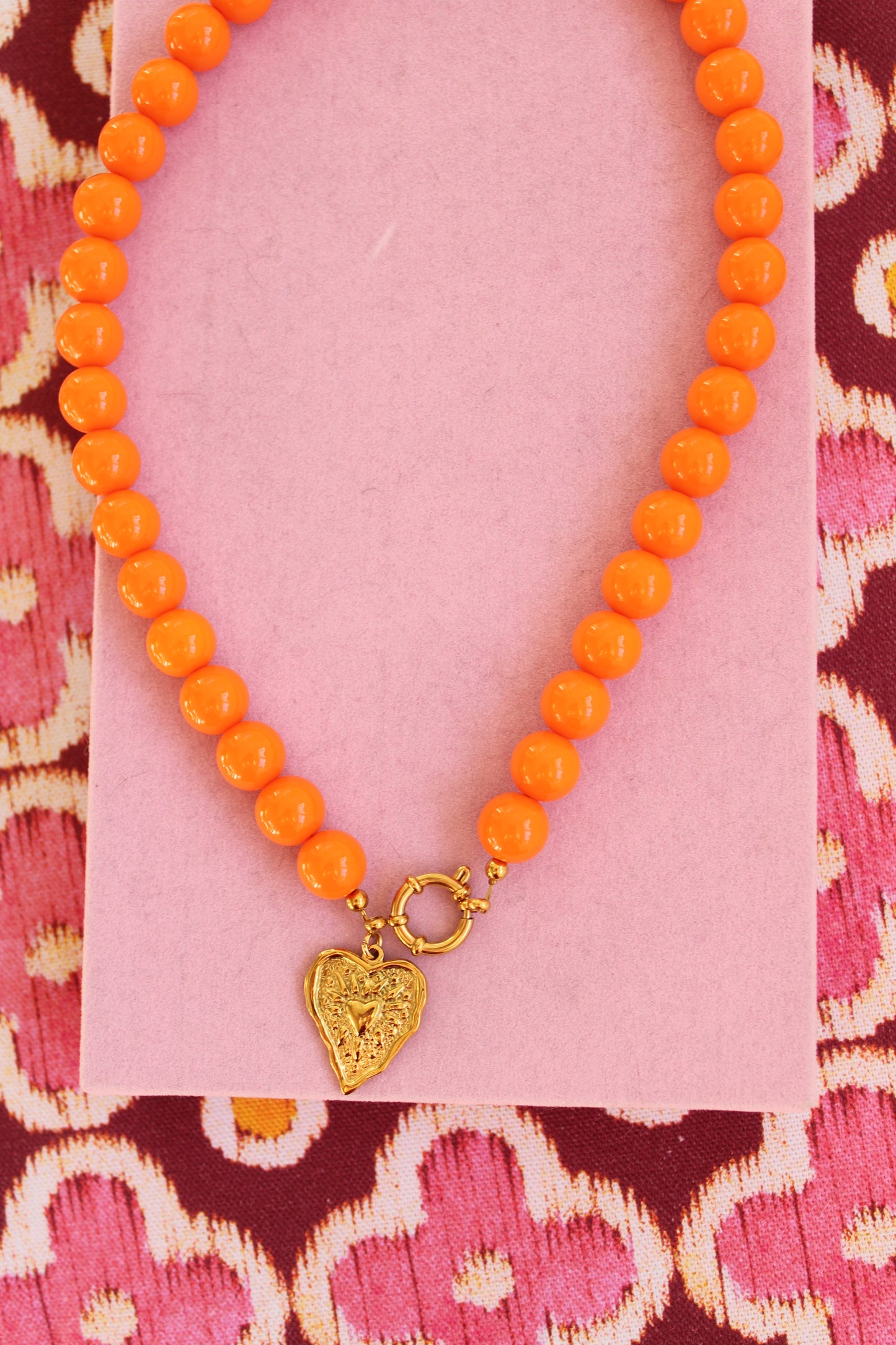 Bolt orange