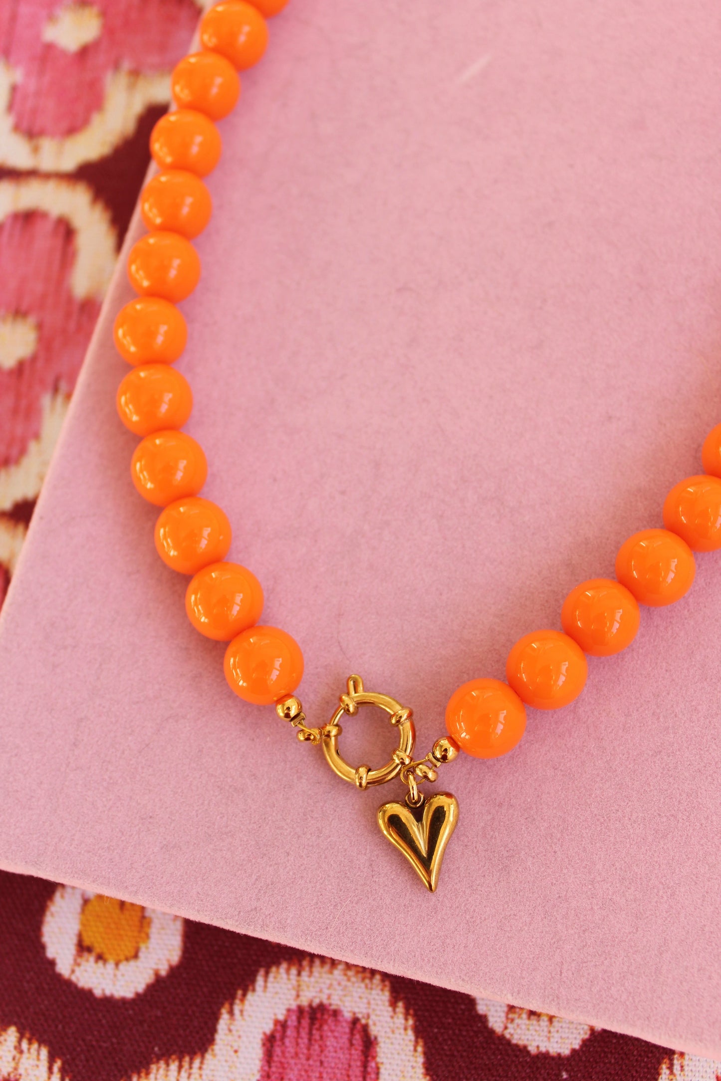 Bolt orange